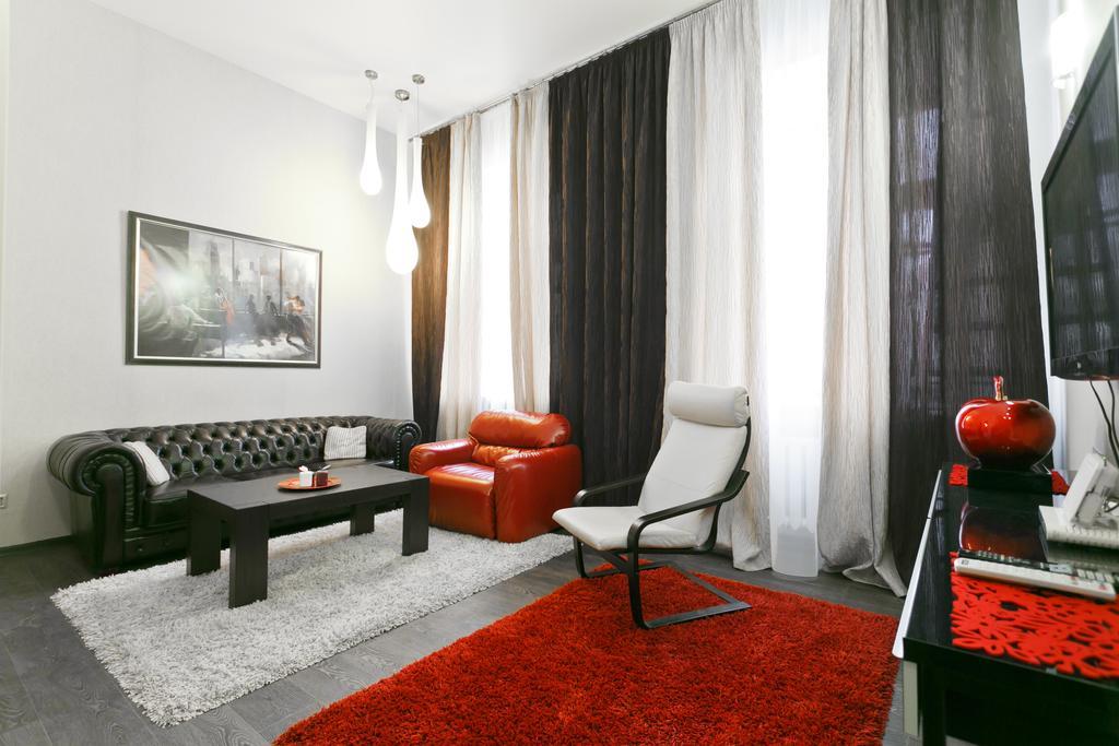 Swedish Apartments At Karla Marksa 明斯克 客房 照片