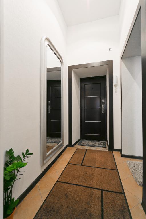 Swedish Apartments At Karla Marksa 明斯克 客房 照片